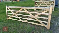 10' 10'' WOODEN FIELD GATE