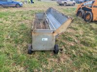 IAE MOBILE SHEEP HAY RACK - 2