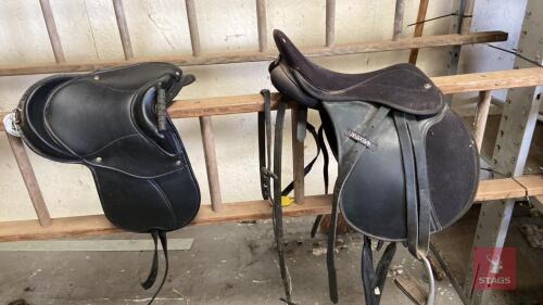 AUCKLAND SADDLE, SADDLE, STIRRUPS, RUG ETC