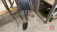 AUCKLAND SADDLE, SADDLE, STIRRUPS, RUG ETC - 3