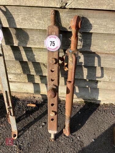 STABILISER BAR & TOP LINK (75)