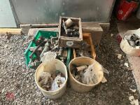 LARGE QTY OF PIPE FITTINGS (126)