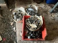 BOX OF SCAFFOLD FIXINGS (127) - 3