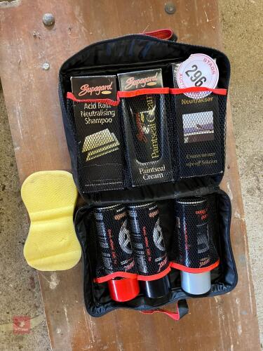 CAR POLISHING KIT (296)