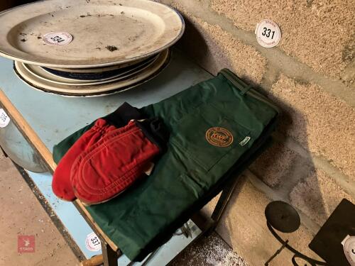 PAIR OF CHAINSAW TROUSERS (331)