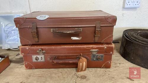 2 VINTAGE SUITCASES