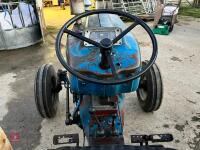 1965 FORD 4000 P 2WD TRACTOR - 24