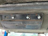 1990 FORD 7610 2WD TRACTOR - 57