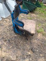 FORD TRACTOR SEAT - 3