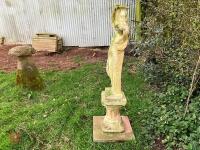 ORNATE GARDEN ORNAMENT - 6