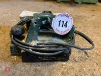 BOSCH PH015-82 240V PLANER - 2