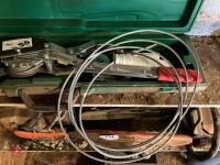 HAND MONKEY WINCH & GREASE GUN - 6