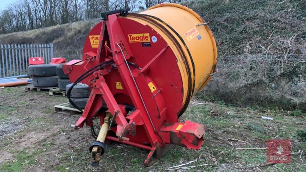 2010 TEAGLE TOMAHAWK 4040 STRAW CHOPPER