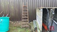 WOODEN STEPLADDER