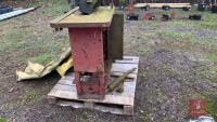 BENCH SAW C/W ENGINE - 7