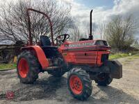 KUBOTA B2150 4WD TRACTOR - 9