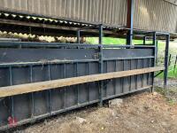 29' FIXED CATTLE RACE - 18