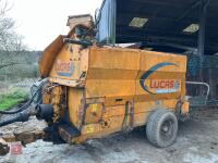 2009 LUCAS G CASTOR 30R STRAW CHOPPER