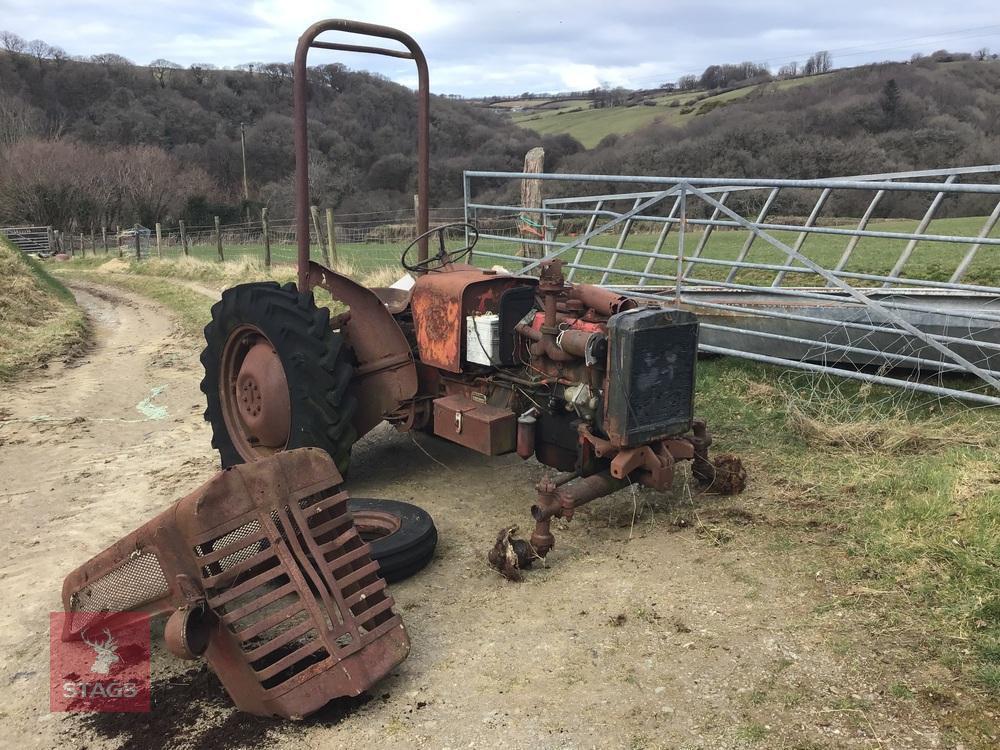 1960 INTERNATIONAL B275 2WD (S/R)