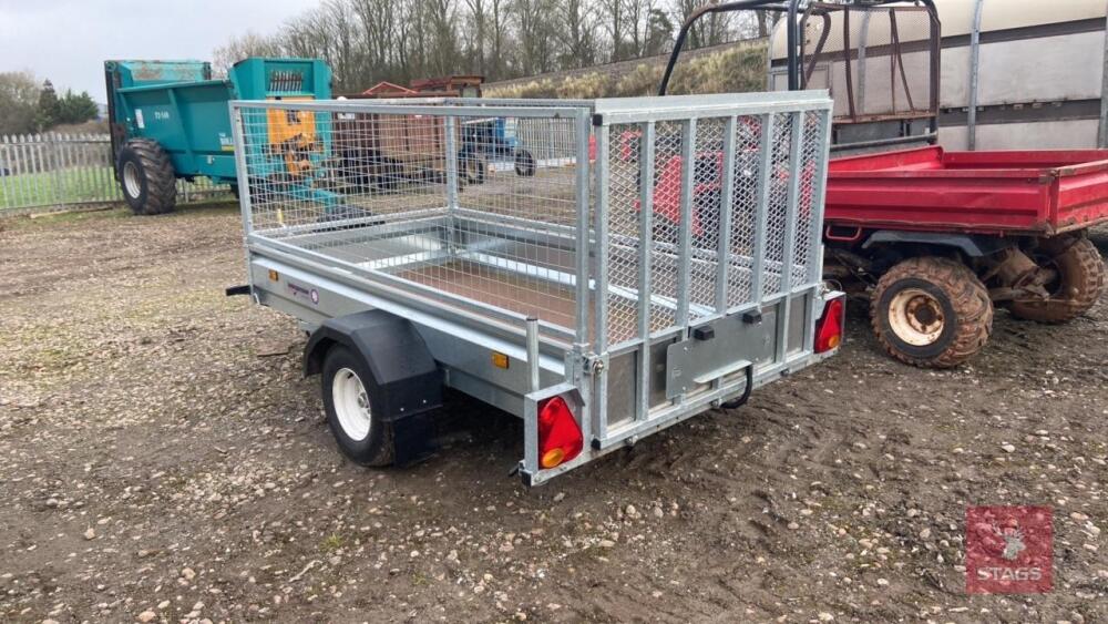 INDESPENSION 8' X 4' FLAT BED TRAILER