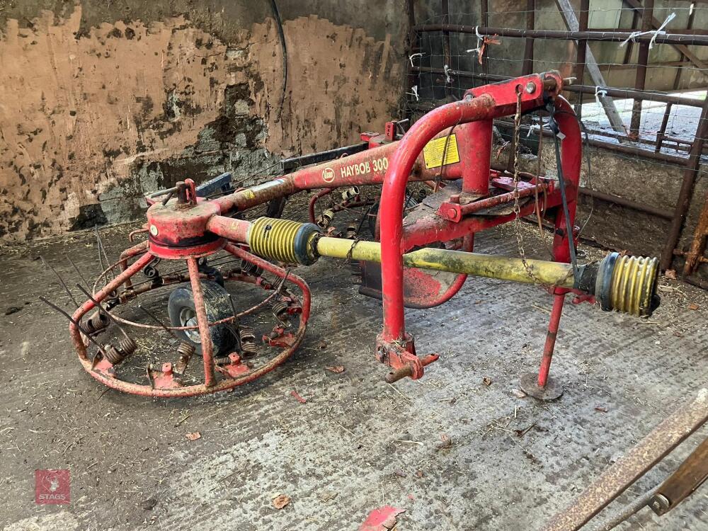 VICON HAYBOB 300
