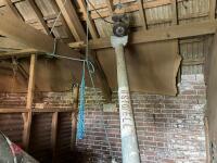 ASTWELL 9' GRAIN AUGER (1)