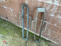 2 GATE SWINGOVER FRAMES