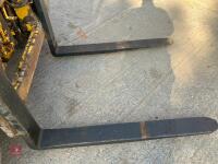 SAMBRON 252 ROUGH TERRAIN FORKLIFT - 9