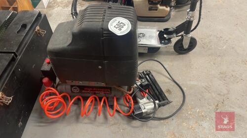 SMALL COMPRESSOR C/W NAIL GUN