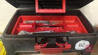 TOOLBOX/STOOL & TOOLS - 2