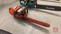 HUSQUARVNA 137 CHAINSAW - WORKING - 4