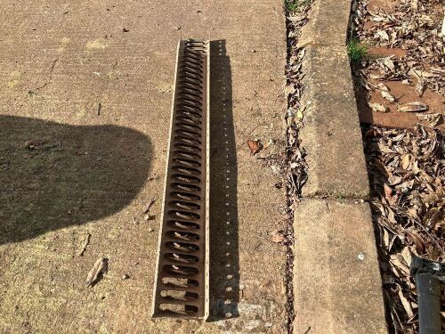 2 X 1.3M METAL DRAIN COVERS