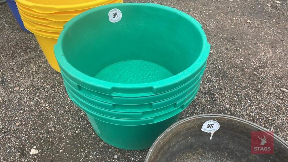 5 80KG EQUINE/ANIMAL FEEDERS (GREEN)