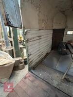 RICE HORSE BOX TRAILER (S/R) - 3