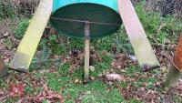 PHEASANT/POULTRY FEEDER - 4