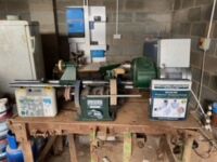 RECORD POWER WOODTURNING LATHE