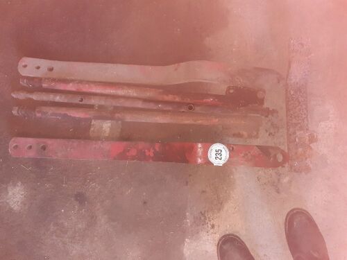 VARIOUS TRACTOR METAL WORK