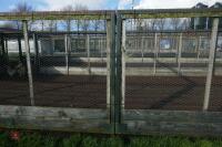 METAL VERANDA AND NIGHT SHELTER PENS - 23