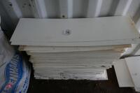 LARGE QTY OF APPROX 3' X 1' BOARDS - 3