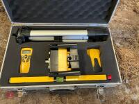 LASER LEVEL & CASE