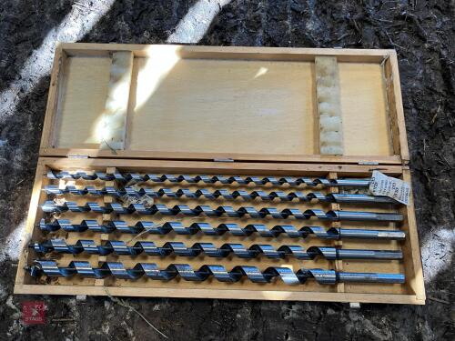 BOX OF 6 WOOD DRILL BITS