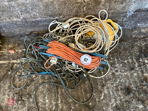 LARGE QTY OF EXTENSION LEADS