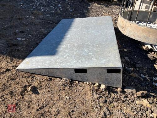 GALVANISED BALE TRAILER WEDGE