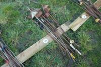 APPROX 15 METAL ELEC FENCING STAKES