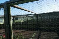 METAL VERANDA AND NIGHT SHELTER PENS - 7