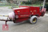 NEW HOLLAND CONVENTIONAL BALER - 9