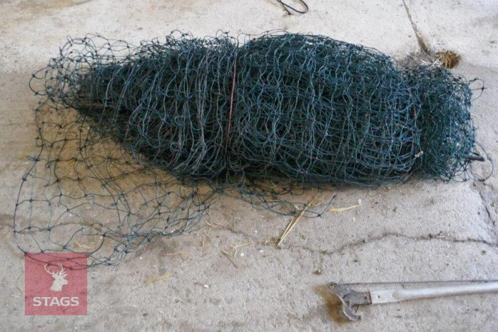 ROLL OF ELECTRIC CHICKEN NETTING