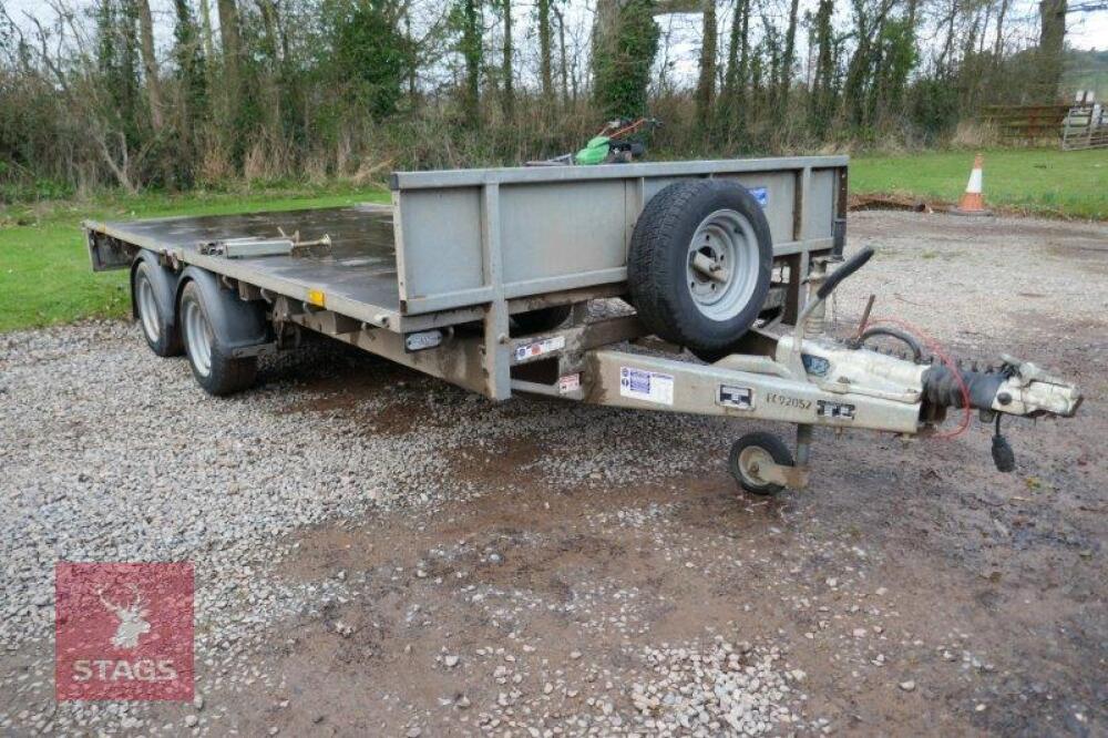 IFOR WILLIAMS TWIN AXLE FLATBED TRAILER