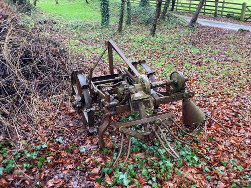 LISTER BLACKSTONE NO 1 POTATO SPINNER