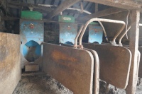 3 AUGER FED OUT OF PARLOUR FEEDERS - 2